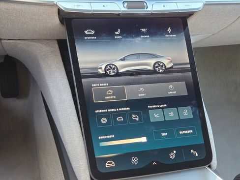Used 2024 Lucid Air Touring AWD/4WD image 52