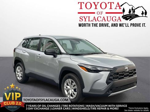 Used 2026 Toyota Corolla Cross L FWD image 1