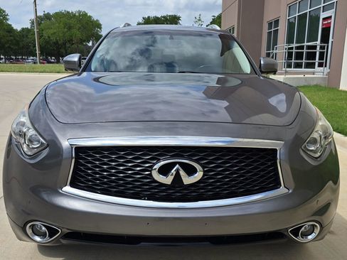 Used 2015 INFINITI QX70 2WD w/ Premium Package image 2