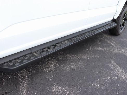 Used 2025 Ford F150 Lightning XLT image 11