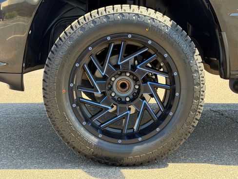 Used 2017 RAM 1500 Express w/ Black Ram 1500 Express Group RWD image 10