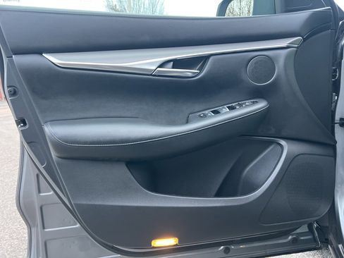 Used 2022 INFINITI QX50 Luxe image 12