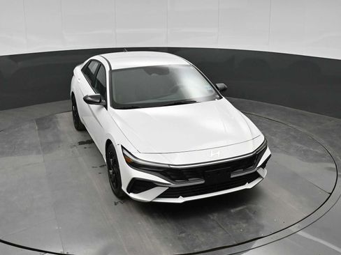 New 2026 Hyundai Elantra Sport FWD image 24