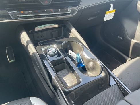 New 2026 Buick Envision Sport Touring AWD/4WD image 18