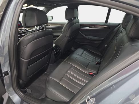 Used 2019 BMW 530i xDrive w/ Convenience Package AWD/4WD image 12