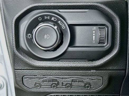 Used 2024 Jeep Wrangler Unlimited Sport AWD/4WD image 26