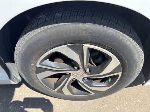 Used 2017 Honda Accord LX image 32