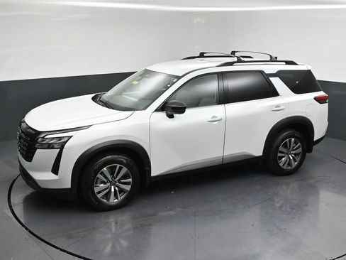 New 2026 Nissan Pathfinder SL AWD/4WD image 28