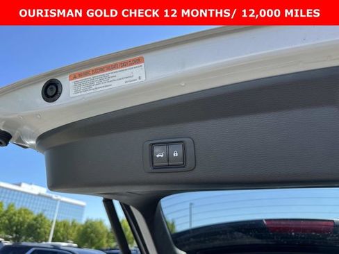 Used 2024 Mitsubishi Outlander SE AWD/4WD image 16