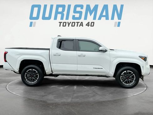 Certified 2024 Toyota Tacoma TRD Sport w/ TRD Sport Upgrade Package AWD/4WD image 9