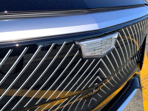 New 2026 Cadillac Lyriq Luxury image 34