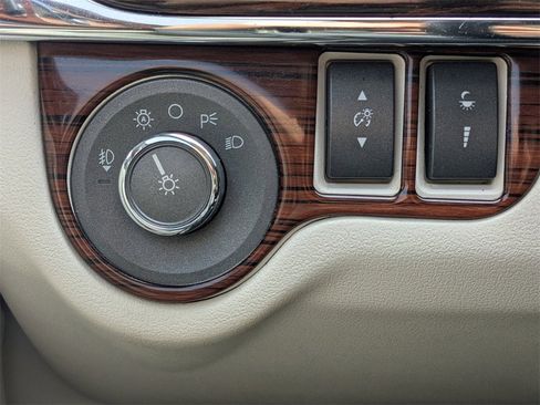 Used 2011 Lincoln MKS w/ 101A Rapid Spec Order Code image 17