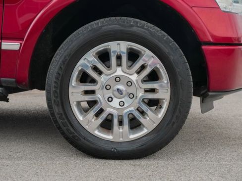 Used 2013 Ford F150 Platinum image 5