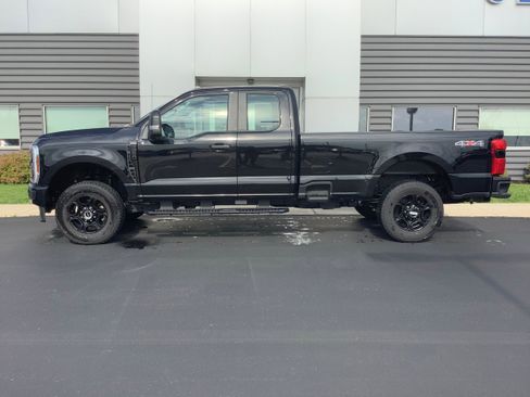 Used 2024 Ford F250 XL w/ STX Appearance Package image 3