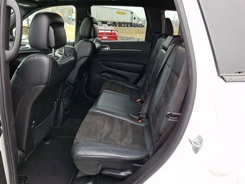 Used 2021 Jeep Grand Cherokee Laredo X image 10