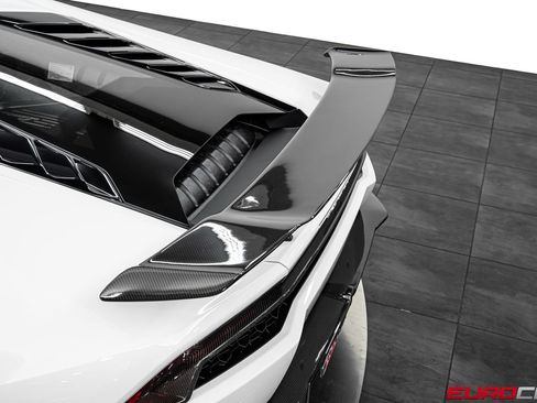 Used 2015 Lamborghini Huracan LP 610-4 AWD/4WD image 19