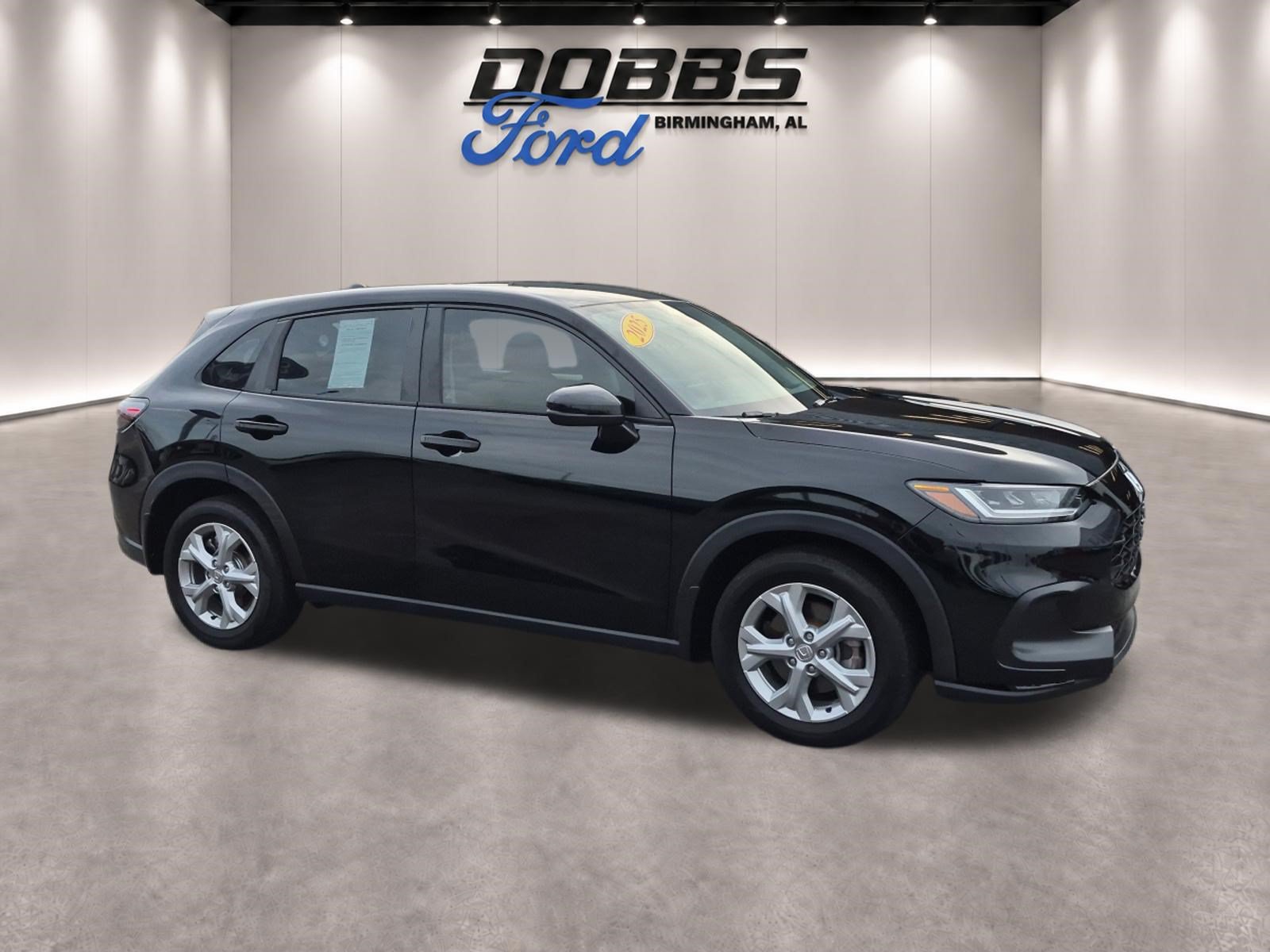 Used 2025 Honda HR-V LX image 1