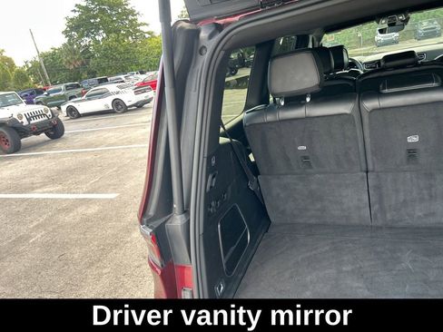 Used 2023 Jeep Wagoneer Series III w/ Preferred Equipment Group image 32