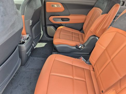 New 2027 Kia Telluride SX Prestige AWD/4WD image 12