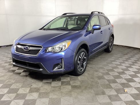 Used 2017 Subaru Crosstrek 2.0i Limited image 5