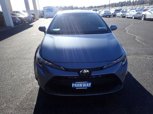 Used 2020 Toyota Corolla LE FWD image 8