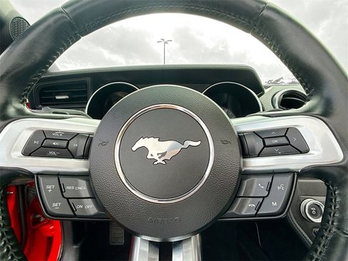 Used 2019 Ford Mustang Convertible image 24