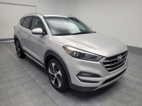 Used 2017 Hyundai Tucson Sport FWD image 13