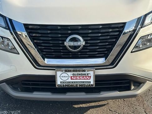 Certified 2023 Nissan Rogue SV FWD image 8