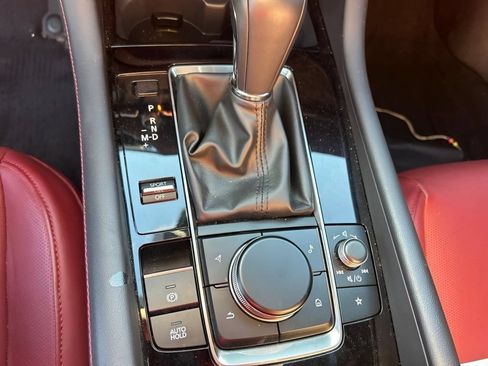 Used 2025 MAZDA MAZDA3 Carbon AWD/4WD image 25