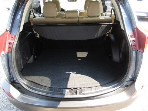 Used 2013 Toyota RAV4 Limited AWD/4WD image 29