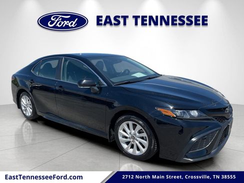 Used 2024 Toyota Camry SE FWD image 1