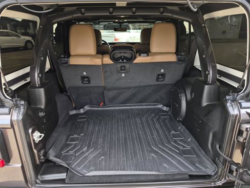 Used 2020 Jeep Wrangler Unlimited Rubicon image 8