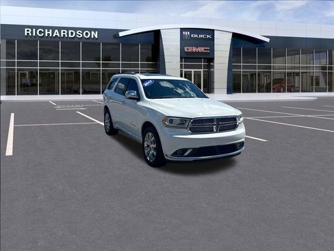 Used 2017 Dodge Durango Citadel w/ Premium Entertainment Group AWD/4WD image 8