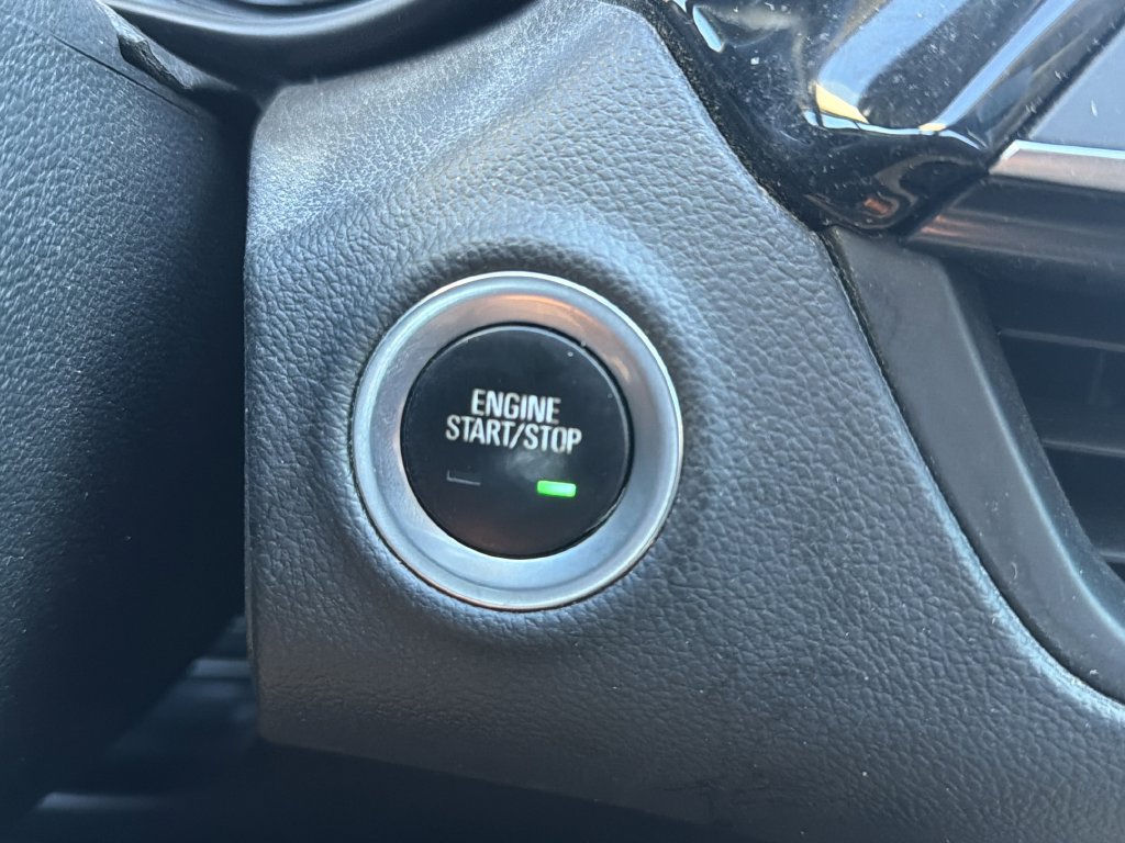 Used 2020 Buick Envision Essence FWD image 26