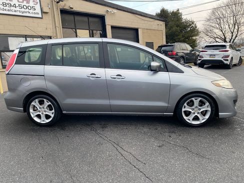 Used 2010 MAZDA MAZDA5 Sport FWD image 2