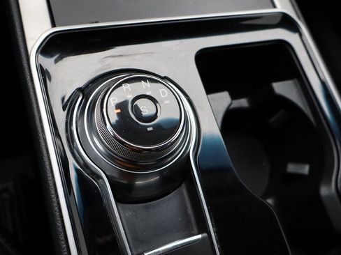 Used 2019 Ford Edge SEL w/ Equipment Group 201A image 8