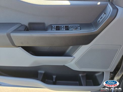 New 2026 Ford F250 XL AWD/4WD image 9