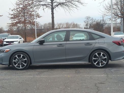 Used 2025 Honda Civic Sport Touring image 9