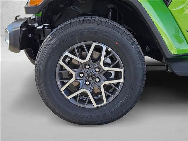 New 2026 Jeep Wrangler Unlimited Sahara AWD/4WD image 10