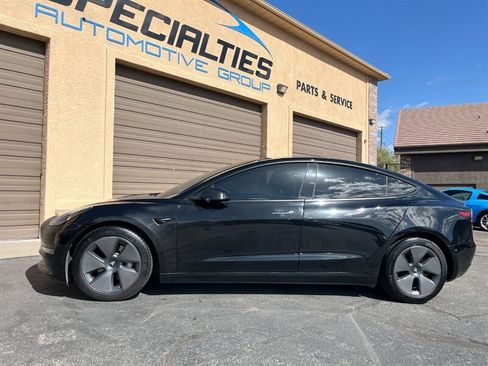 Used 2021 Tesla Model 3 Long Range AWD/4WD image 3