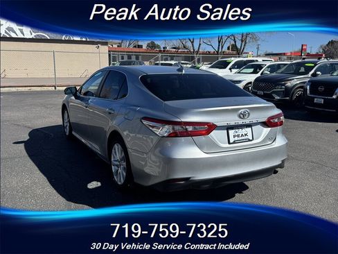 Used 2019 Toyota Camry LE w/ Carpet Mat Package image 7