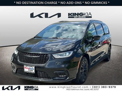 Used 2021 Chrysler Pacifica Touring w/ S Appearance Package FWD image 26