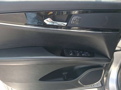 Certified 2023 Lincoln Nautilus Reserve AWD/4WD image 12