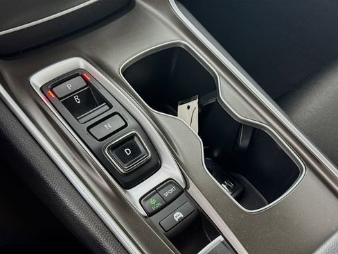 Used 2022 Honda Accord Sport image 13