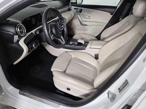 Used 2019 Mercedes-Benz A 220 image 10