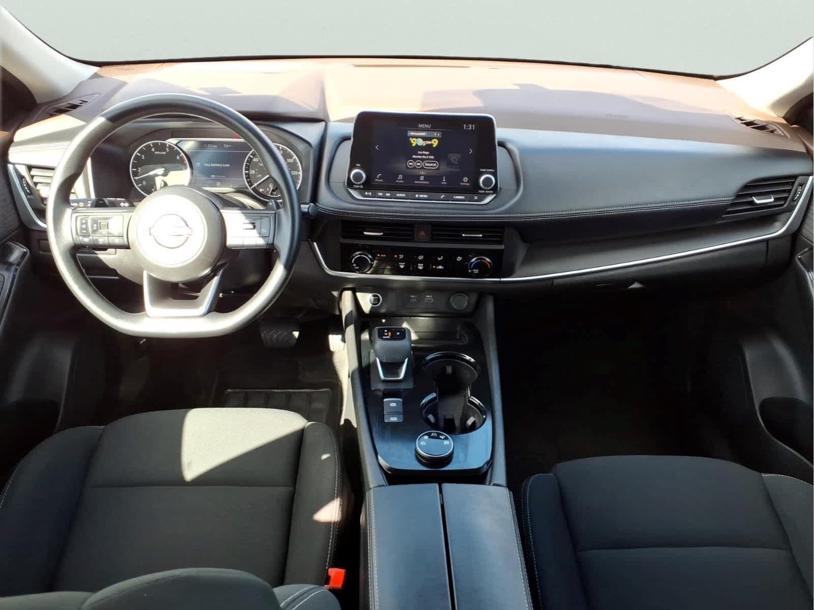 Used 2023 Nissan Rogue S AWD/4WD image 17