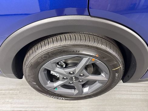 New 2026 Kia K4 FWD image 10