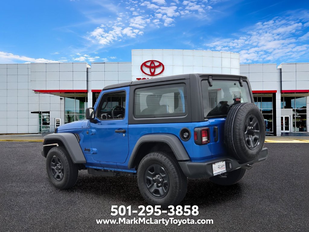 Used 2026 Jeep Wrangler Sport AWD/4WD image 3