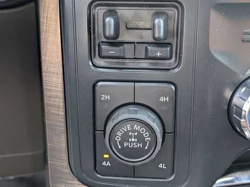 New 2026 Ford F150 King Ranch w/ Equipment Group 601A High image 40