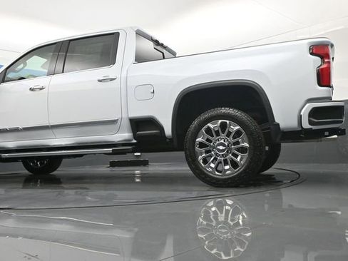 New 2026 Chevrolet Silverado 2500 High Country w/ Technology Package image 19